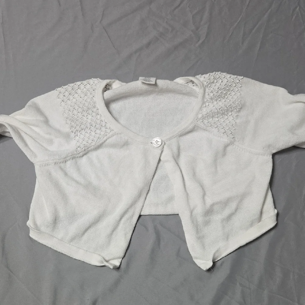 Gymboree Sz 7 Girls Soft White Knit Button Top